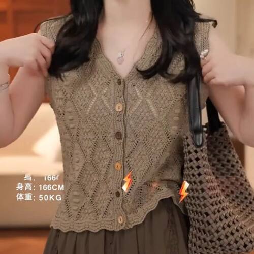 复古气质单排扣2025夏季简约无袖叠穿针织开衫背心坎肩舒适上衣女