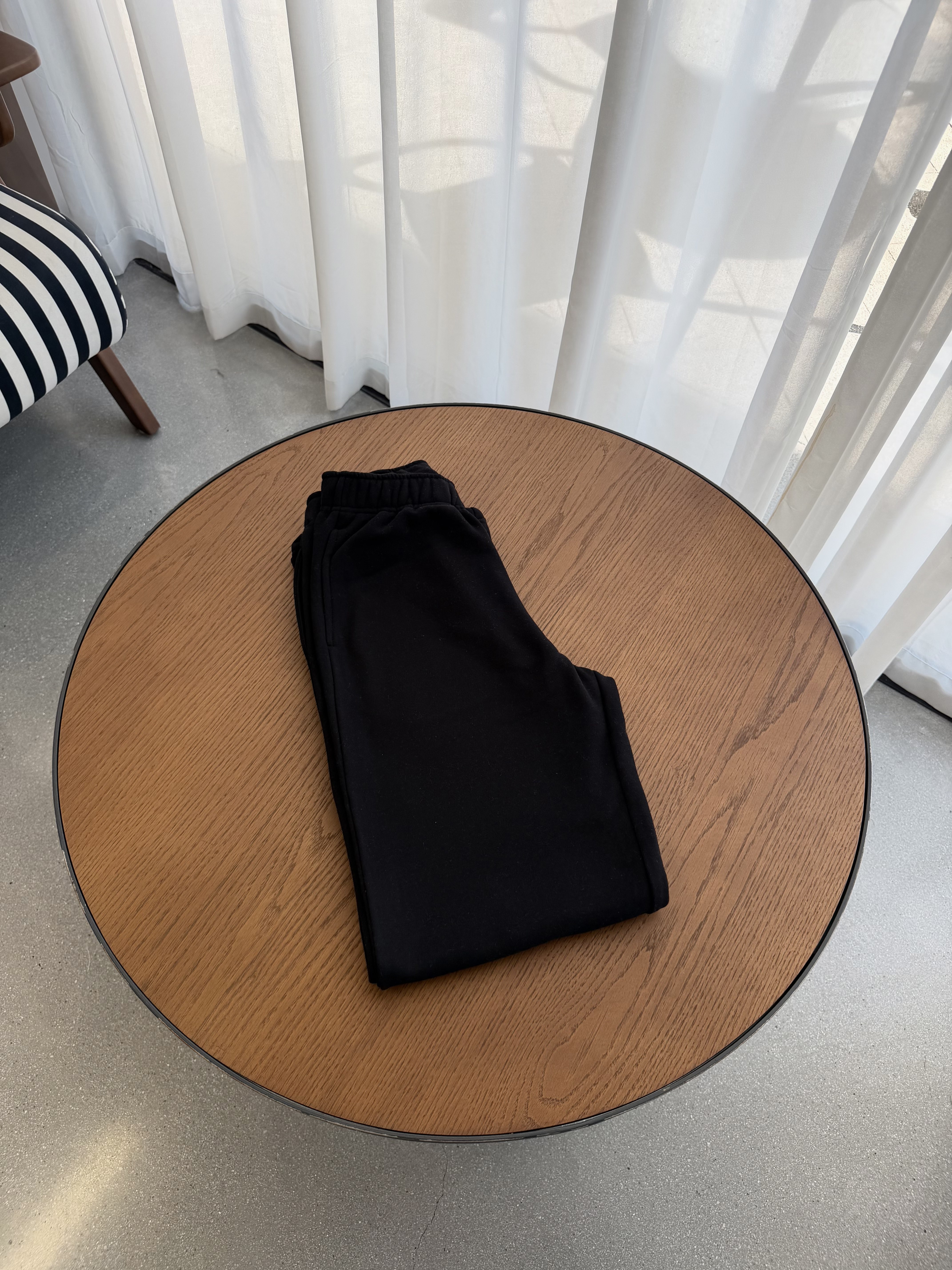 thumbnail for [ChunyuanOAK] Autumn and Winter Warm Fleece! Loose, casual, warm, thick, American straight-leg fleece-lined sweatpants for women
