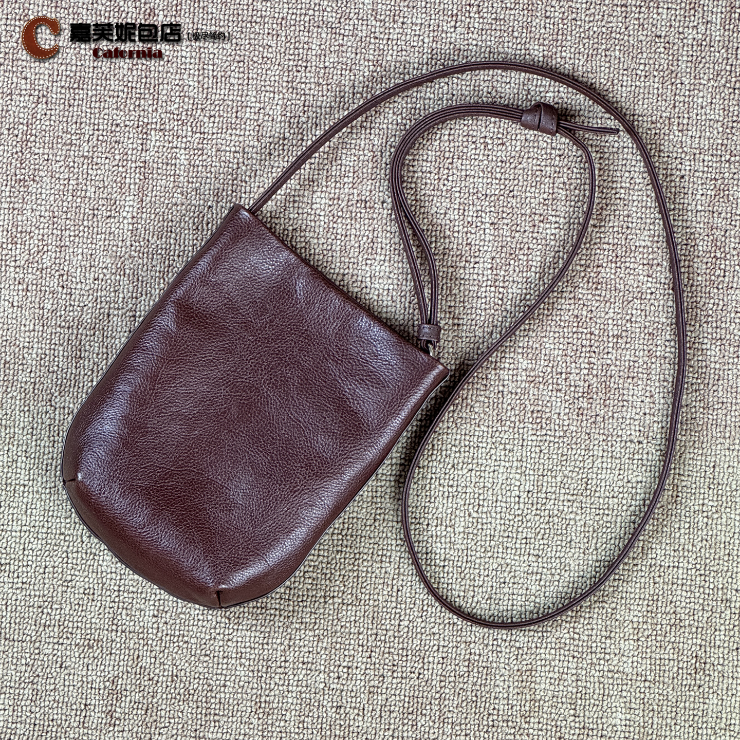 新款头层植鞣牛皮迷你水桶包真皮百搭简约斜挎包小众单肩手机包女