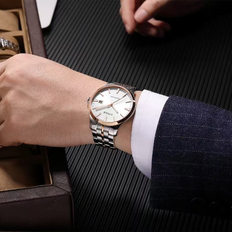 西腾大表盘时尚潮流男超薄夜光