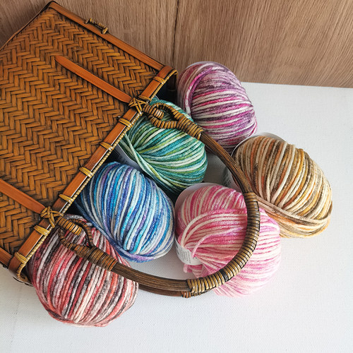 意大利进口 纯羊毛 lana gatto maxi soft 柔软段染毛线 50克90米