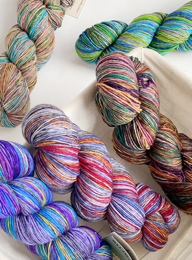 土耳其进口 URTH YARNS 美丽诺羊毛 段染 毛线 Uneek Fingering