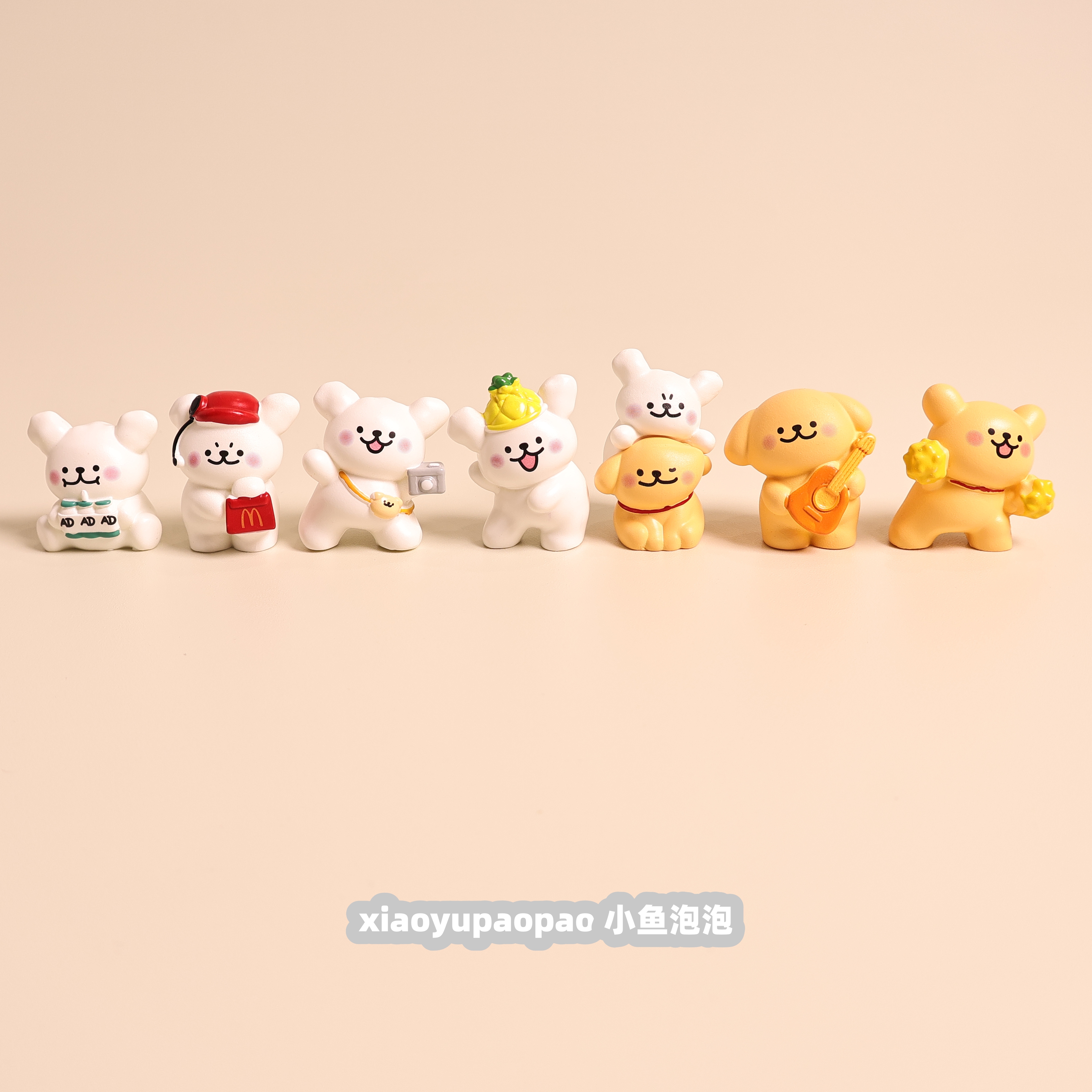 迷你小白狗桌面摆件可爱