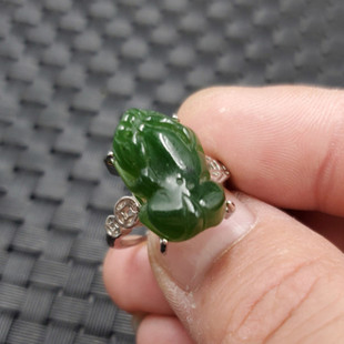 玉石戒指和田玉貔貅戒指碧玉貔貅活口戒指男女款戒指玉戒