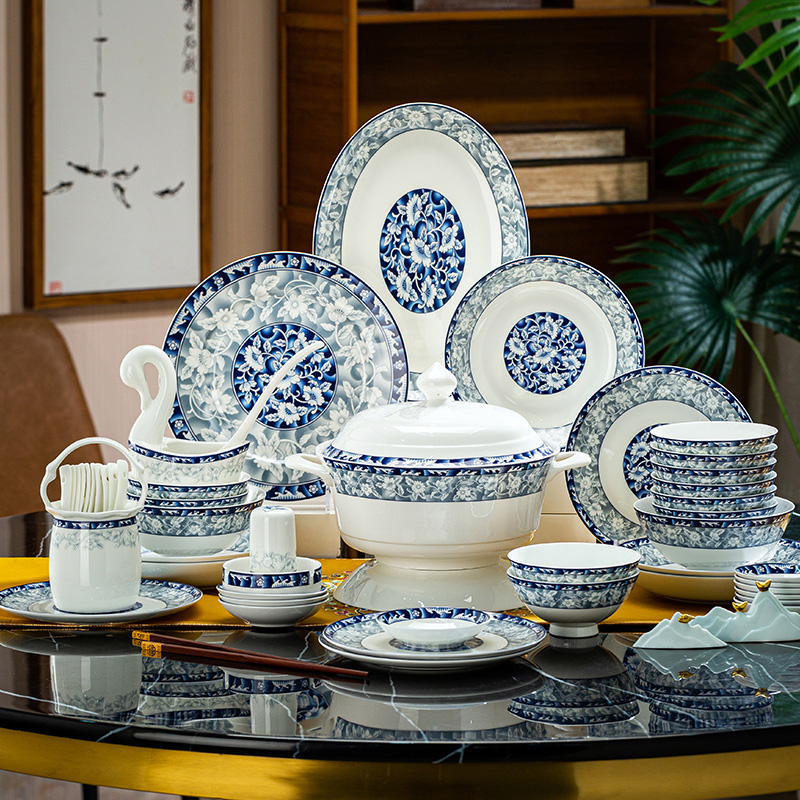 锦秋堂骨瓷餐具青花瓷釉下彩