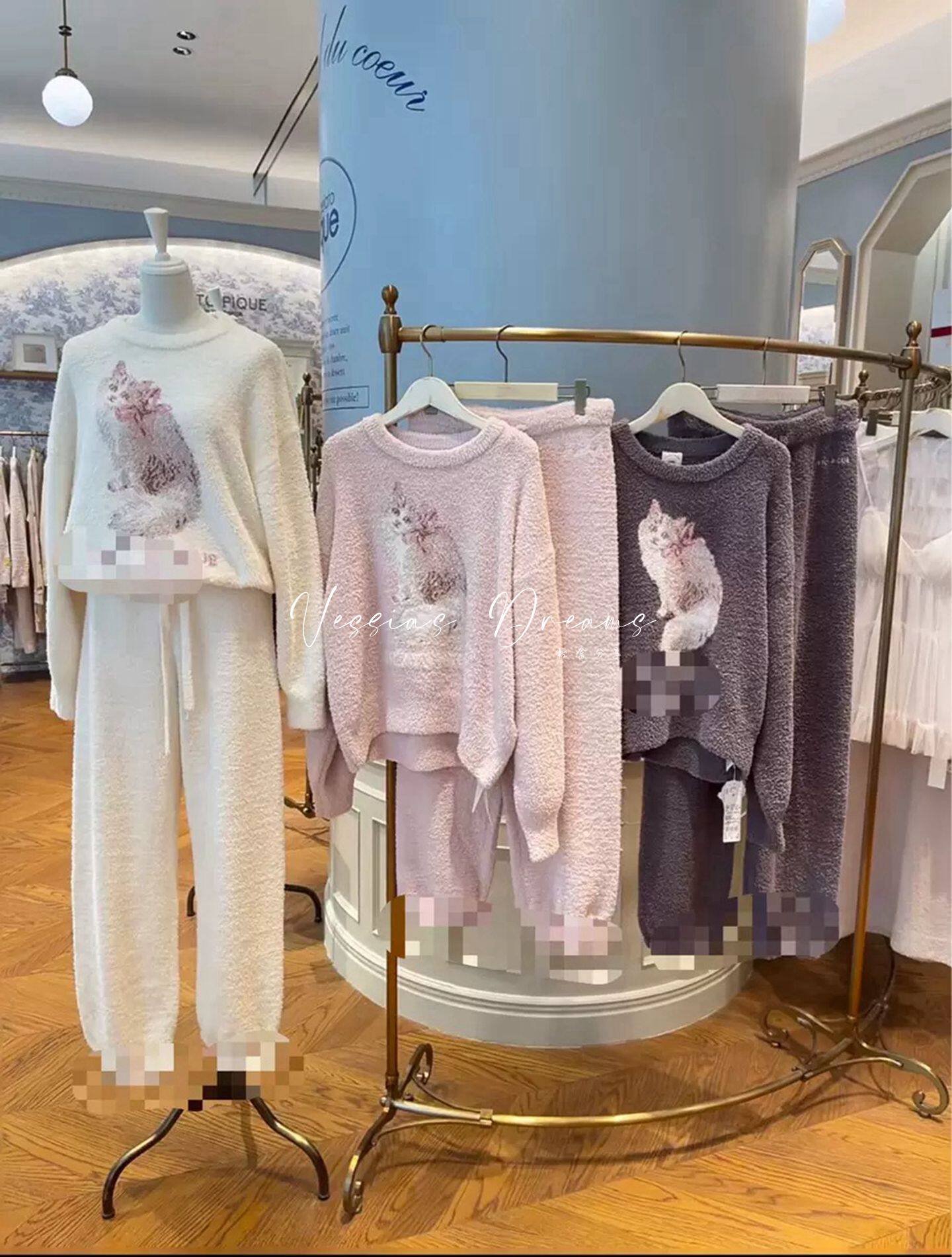 "Cat New Arrivals ~ Cute" GP Autumn/Winter Women's Pajamas with Half Fleece Cat Thickened Loungewear Set Soft and Fluffy