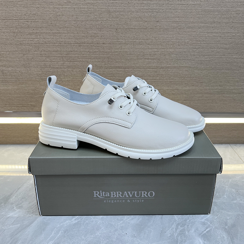 俄罗斯单里外全皮单鞋