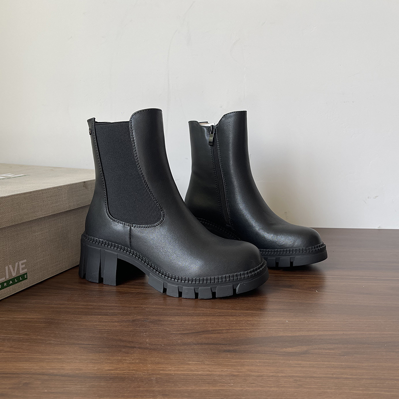 真皮切尔西靴女2025春秋新款