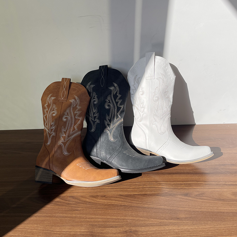 欧美刺绣中筒牛仔靴大码复古方头