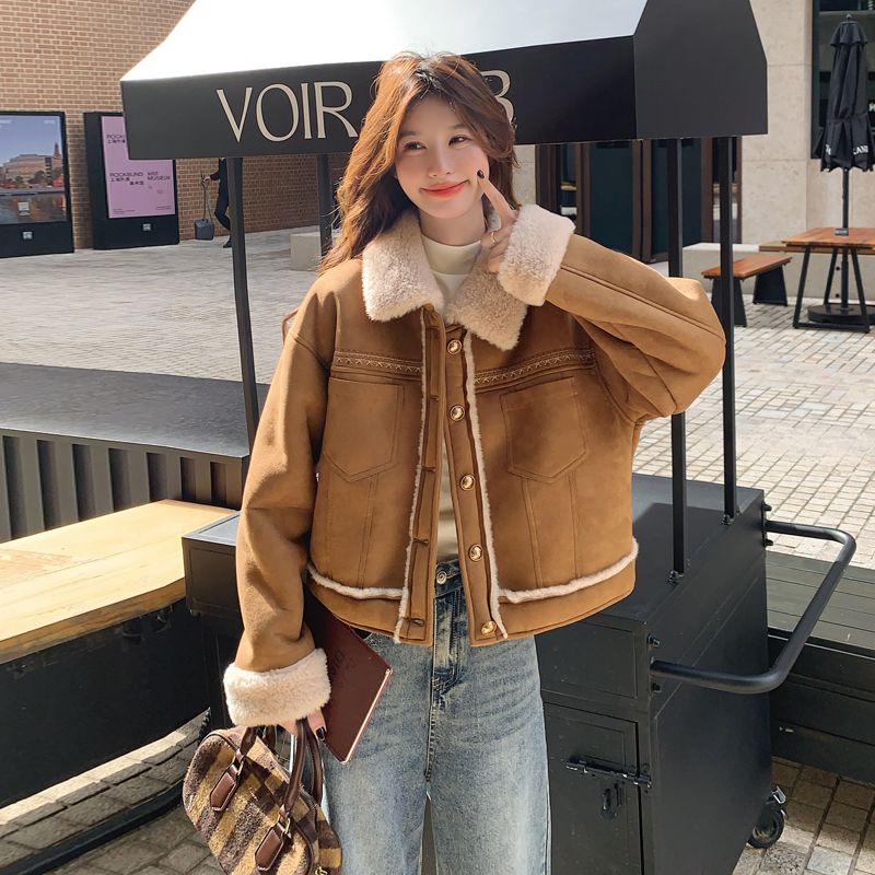 复古皮毛一体羊羔毛外套