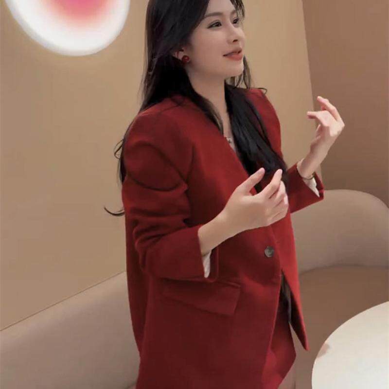 冬季网红爆款时尚百搭纯色气质简约欧货高级感西服外套短裙套装女