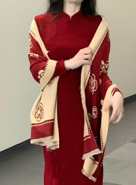 红色新中式国风山茶花双面仿羊绒围巾女冬季保暖百搭加厚围脖披肩