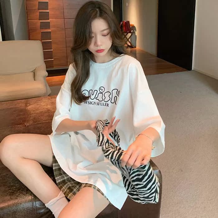 Cotton short sleeve female Korean fashion student loose size medium length lower garment lost letter top summer