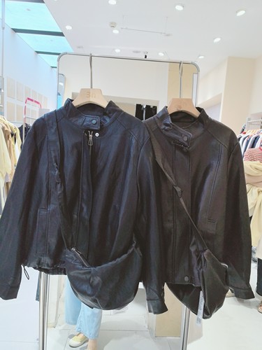 3NUX 2025秋新款韩版简约百搭显瘦高品质休闲上衣带包皮衣外套