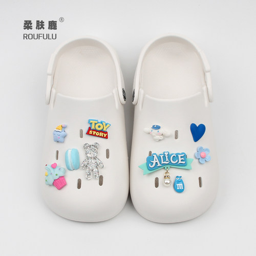 柔肤鹿韩版潮流外穿防滑洞洞鞋女