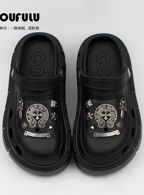 柔肤鹿ins超火铆钉凉鞋女夏季2024新款室外穿厚底坡跟朋克洞洞鞋