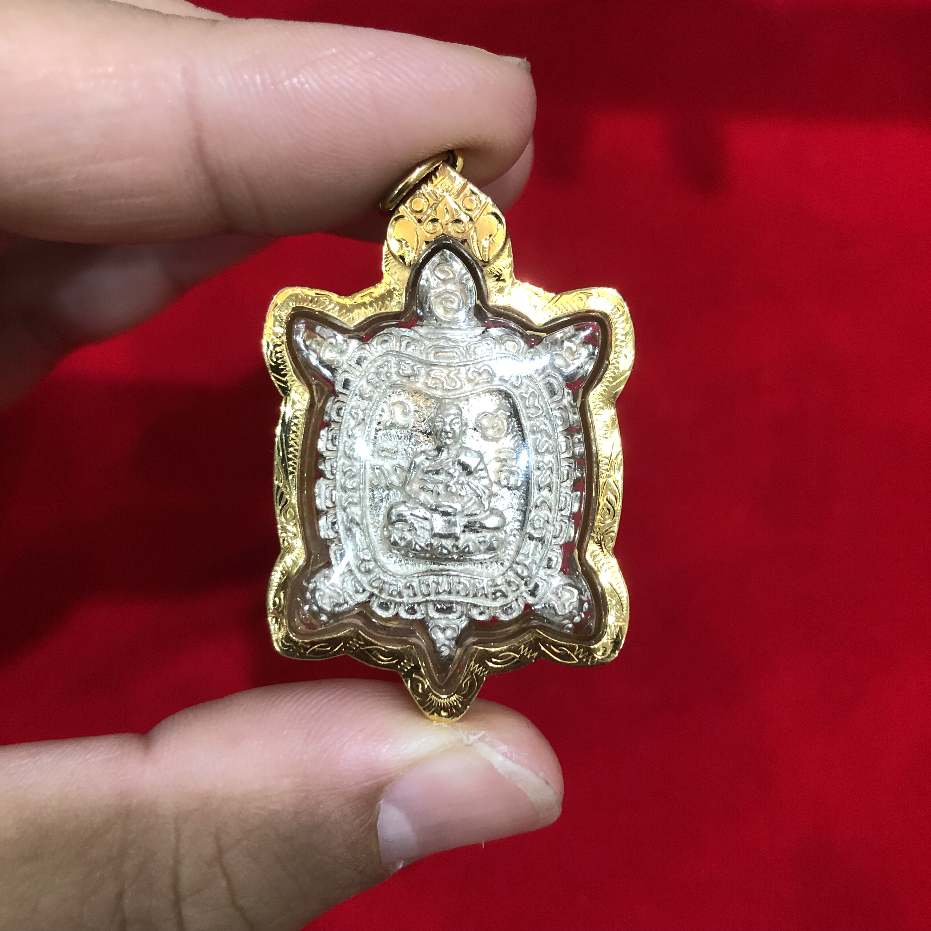 泰国佛牌正品正牌真品龙婆柳2537年纯银招财龟吊坠带证书