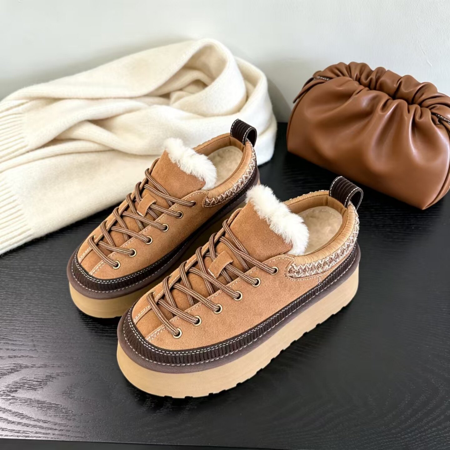 澳洲纯羊毛女厚底保暖雪地靴短靴