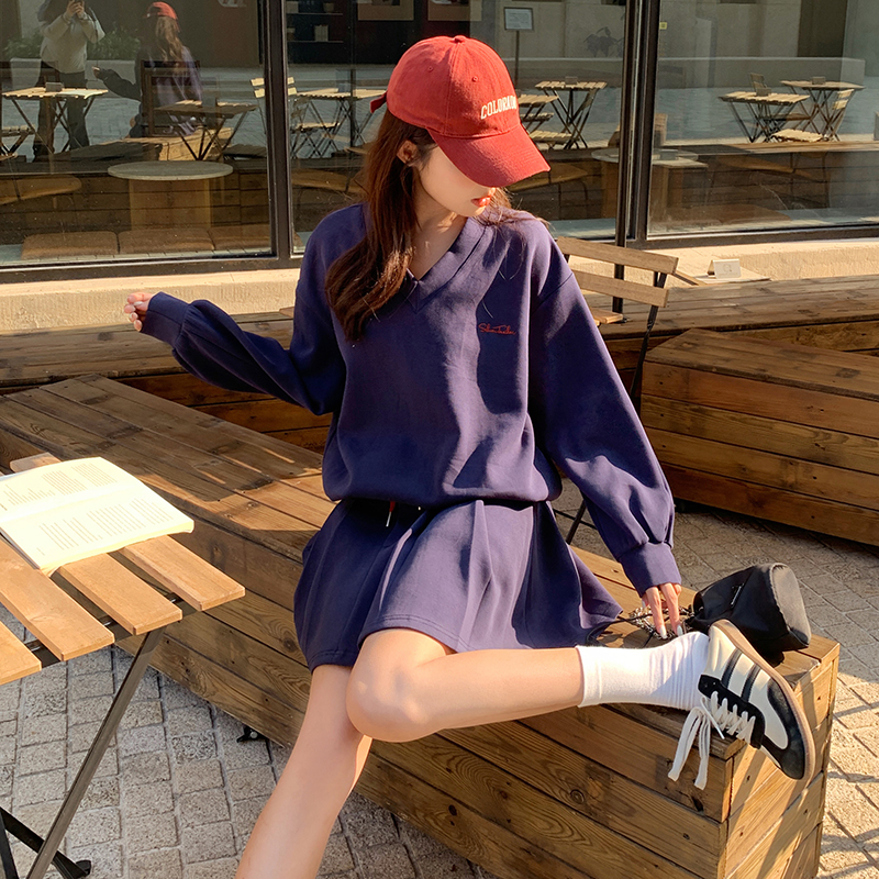 学院风蓝色休闲卫衣套装裙女2025款韩版宽松运动半身裙两件套