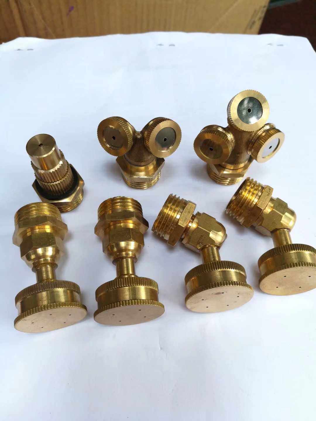 4分铜喷头喷雾器可调屋顶降温雾化 草坪灌溉微喷头喷灌园林喷淋