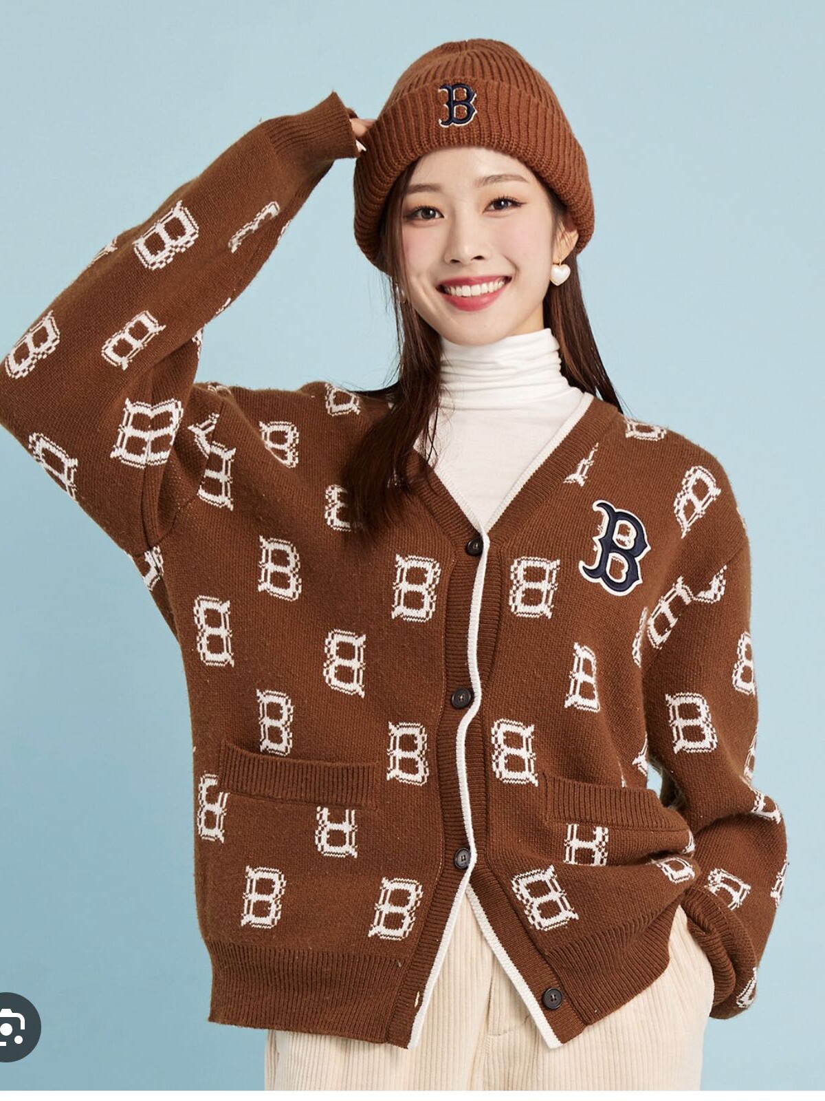 남성과 여성을 위한 MLB 니트 카디건 NY 올드 플라워 풀 라벨 레트로 스웨터 커플 대학 스타일 인 재킷 3AKCM0124