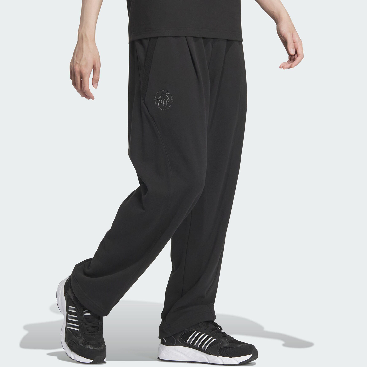 阿迪达斯新款宽松休闲运动长裤男