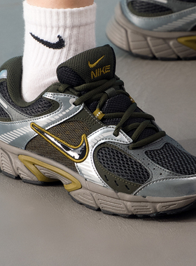 25秋季新款NIKE耐克V5 RNR大童透气男女童网眼轻便运动鞋HQ6411