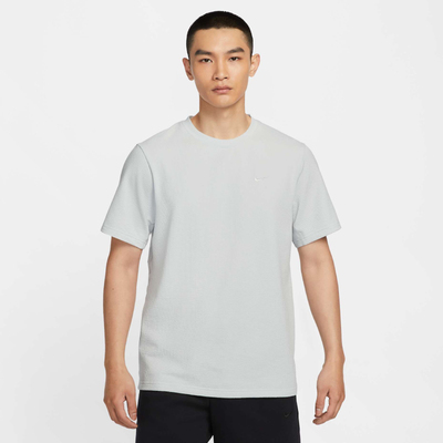 Nike耐克短袖男刺绣小标运动T恤