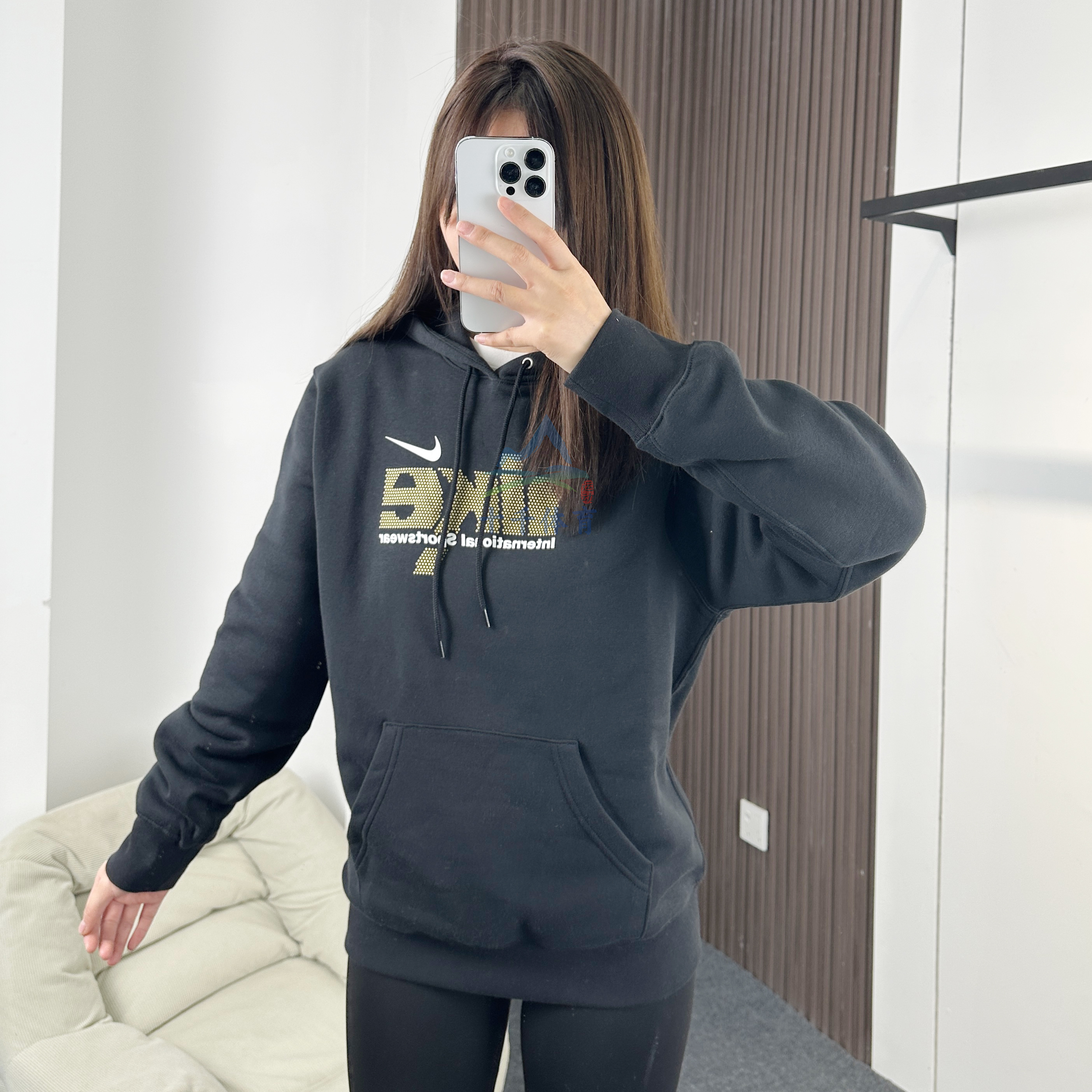 耐克宽松连帽长袖运动卫衣套头衫