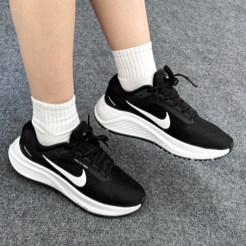 耐克女子气垫缓震跑步鞋