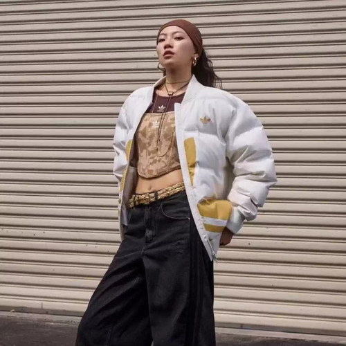 阿迪达斯三叶草棒球领保暖羽绒服