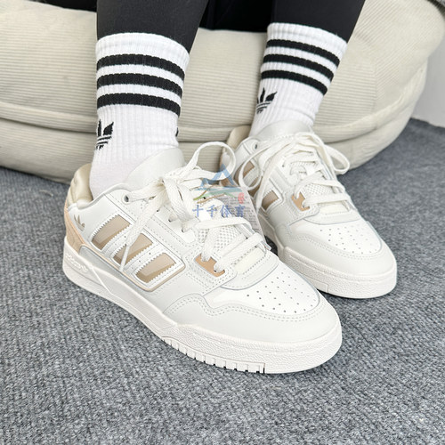 阿迪达斯三叶草女子运动鞋板鞋