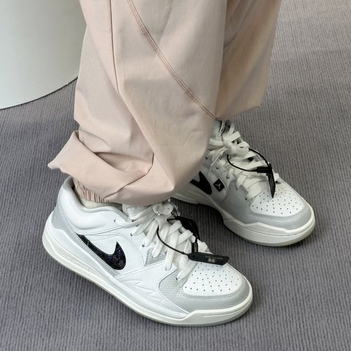 25新年蜕变系列耐克男子老爹鞋