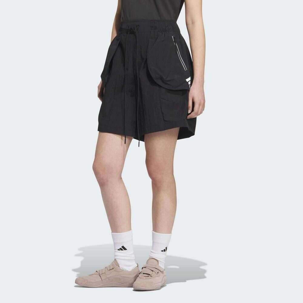 Adidas阿迪达斯新款夏季款女宽松梭织口袋休闲透气运动短裤KE9576