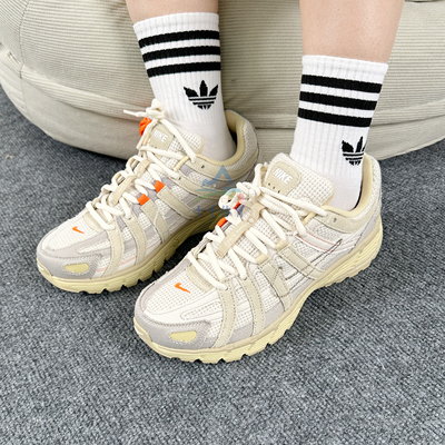 耐克复古低帮透气运动跑步鞋男士