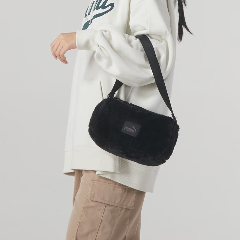 彪马单肩包女毛绒时尚百搭便携