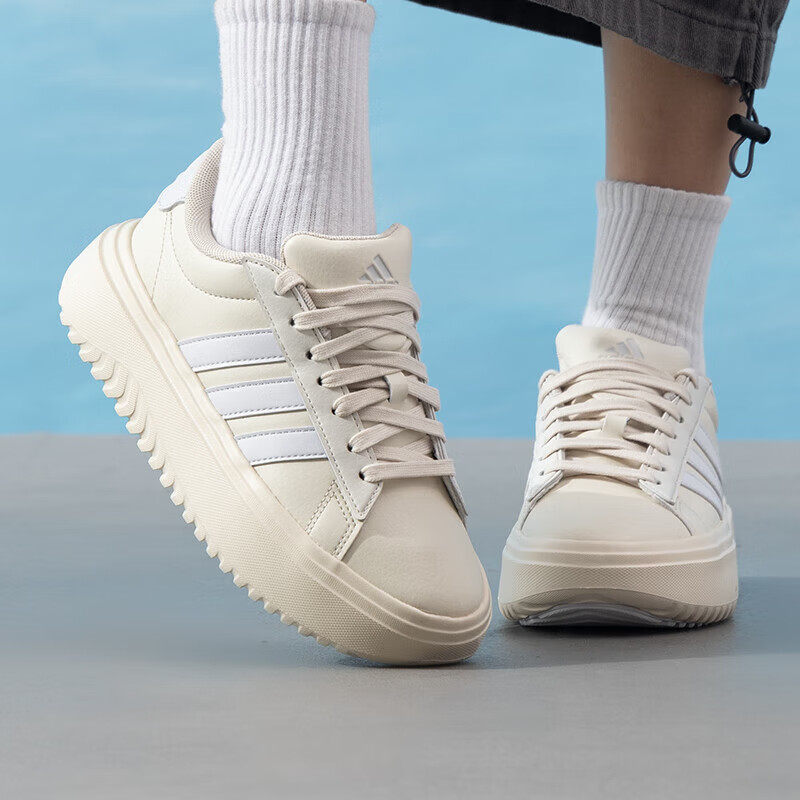 阿迪达斯adidas女鞋25夏季新款低帮轻便耐磨透气运动休闲鞋JQ1078