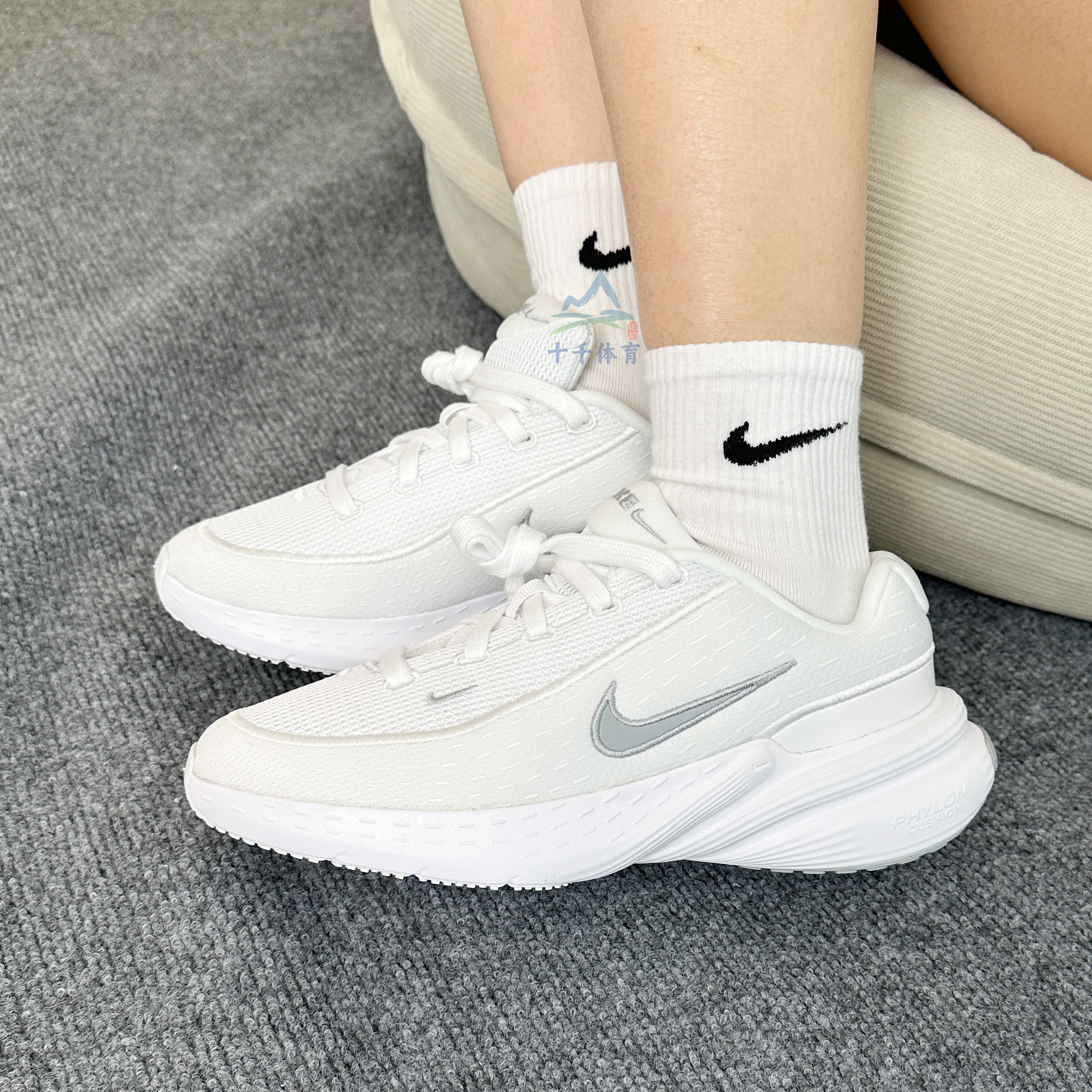 耐克NIKE男女童UPLIFT SC大童厚底运动鞋夏季轻盈透气IF1749