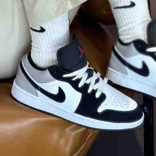 耐克AJ1板鞋男女大童低帮运动鞋