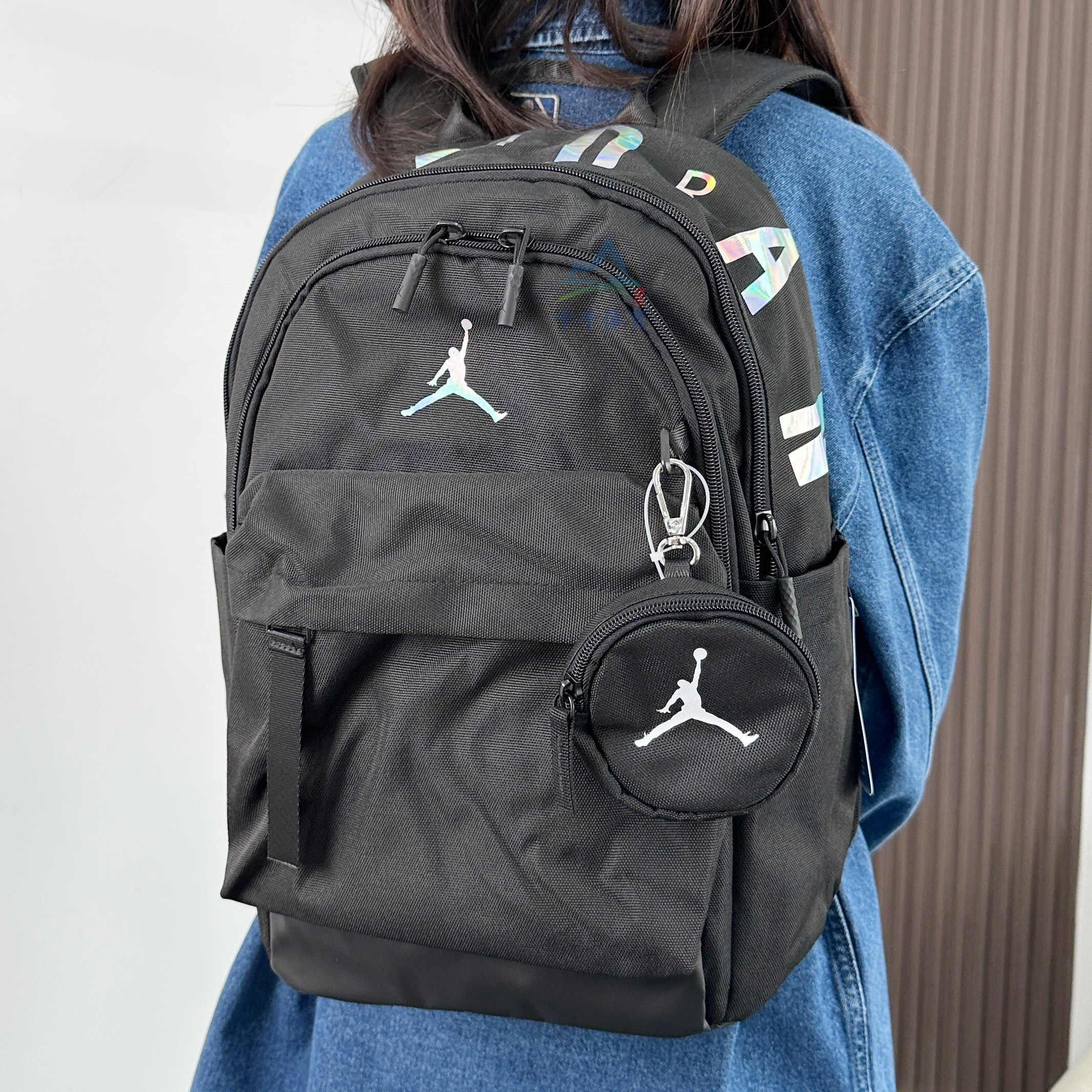NIKE耐克双肩包男女背包旅游书包