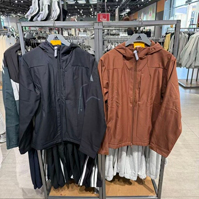 阿迪达斯男子拒水连帽夹克外套