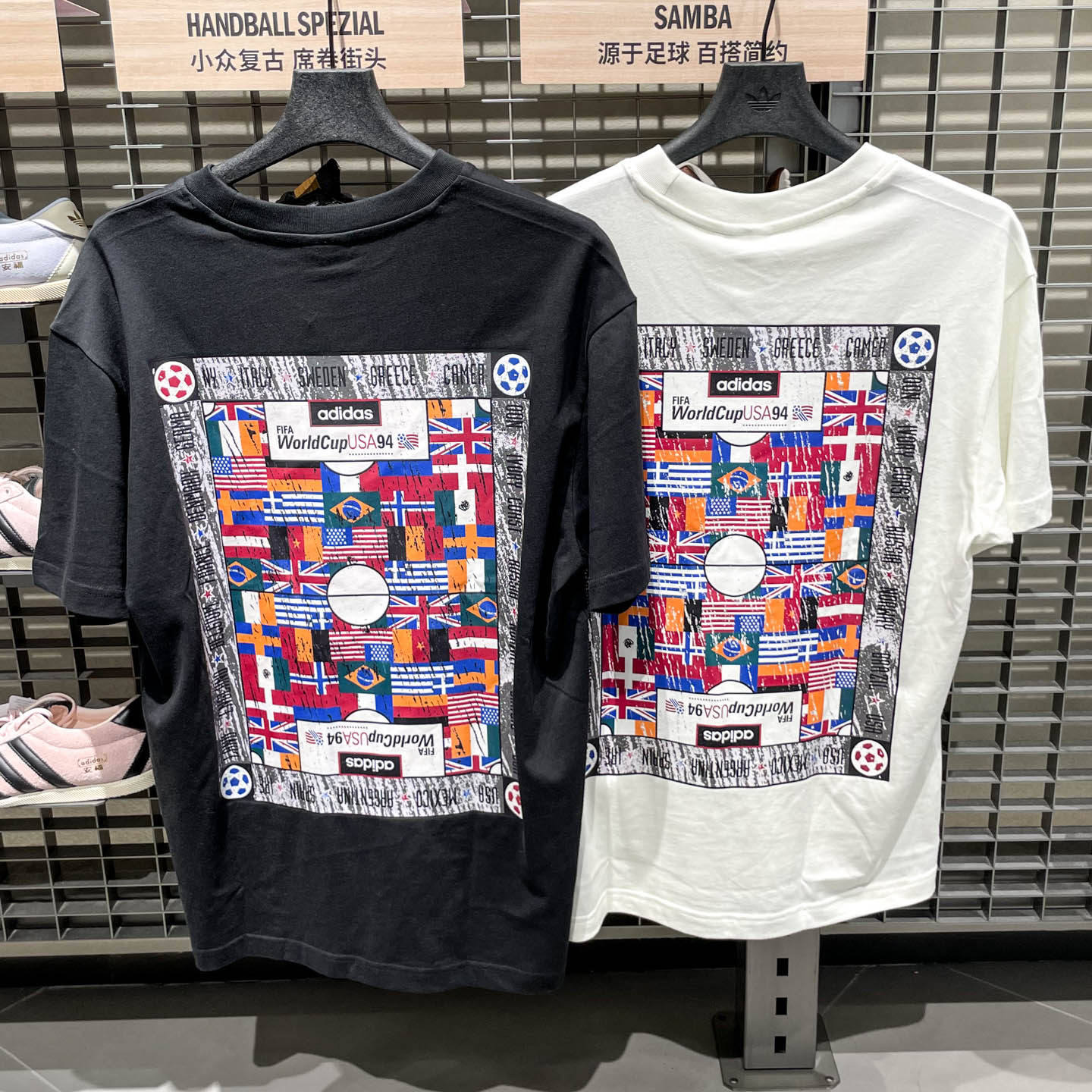阿迪达斯三叶草男子短袖纯棉T恤图片