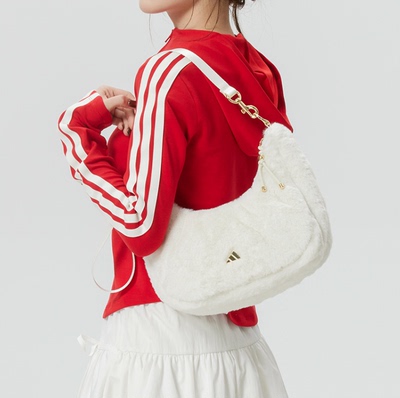 阿迪达斯马年限定休闲毛绒腋下包