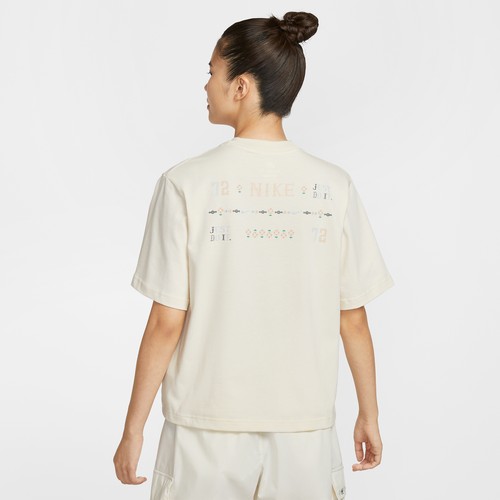 NIKE耐克女子纯棉宽松短袖T恤