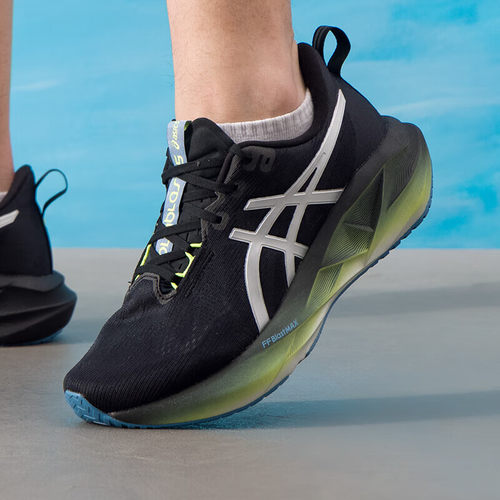 亚瑟士轻量缓震透气运动跑步鞋男