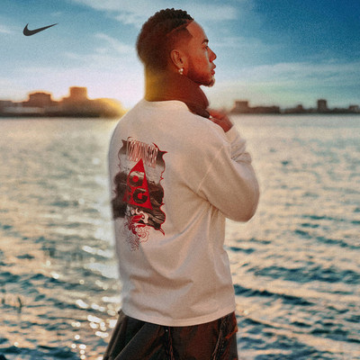 耐克男马年限定脱缰速干长袖T恤