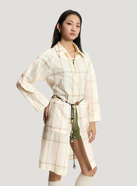 adidas阿迪达斯薄外套女子柔自贵系列拒水运动夹克KV9243/KV9223