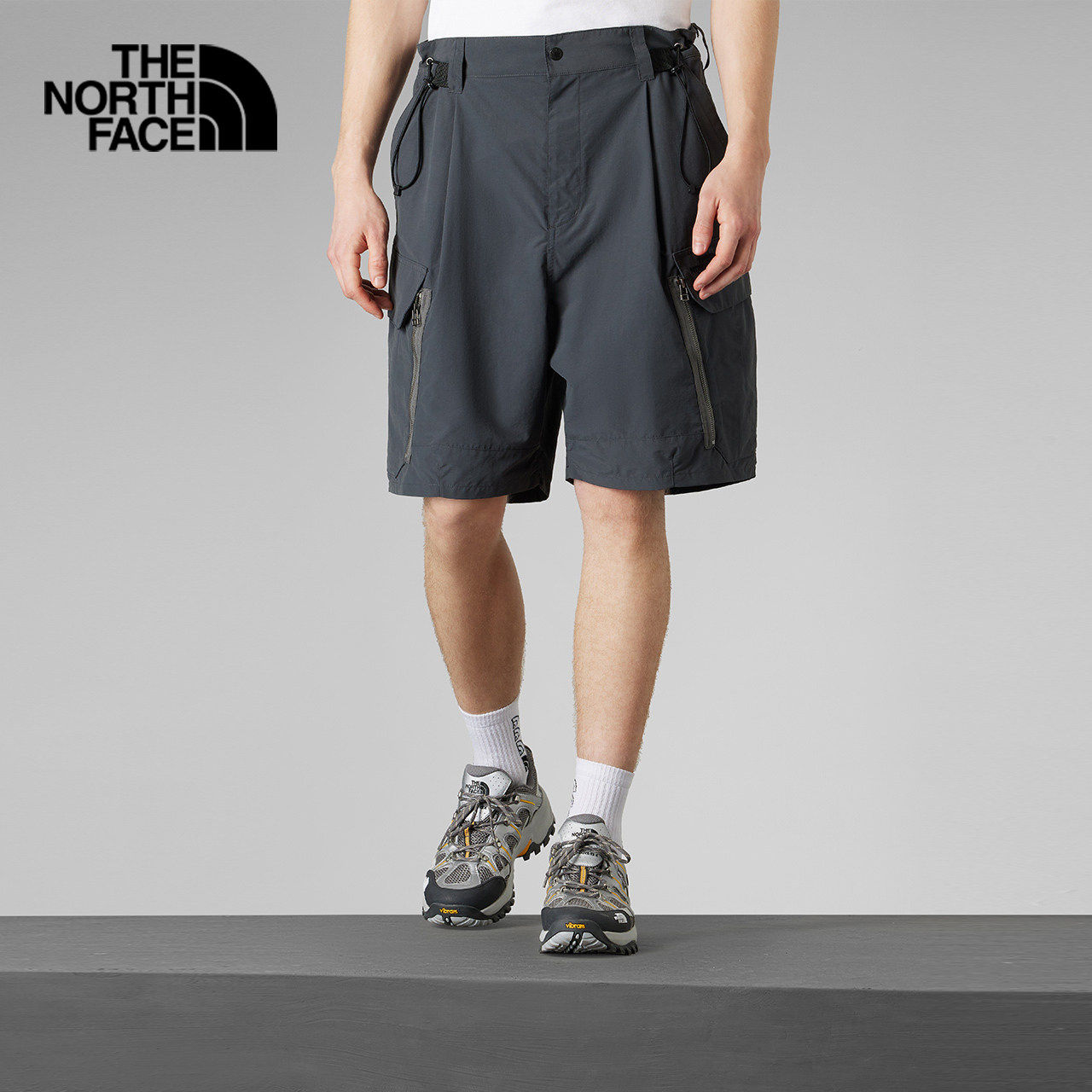 TheNorthFace北面男裤户外UE设计师款防泼水运动机能透气短裤8DHE