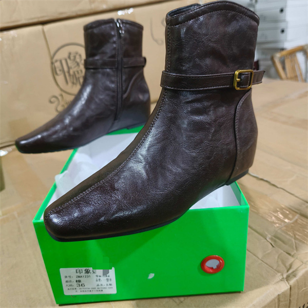 实体店女鞋2025冬季加绒内增高保暖英伦风皮带扣短靴印象1231