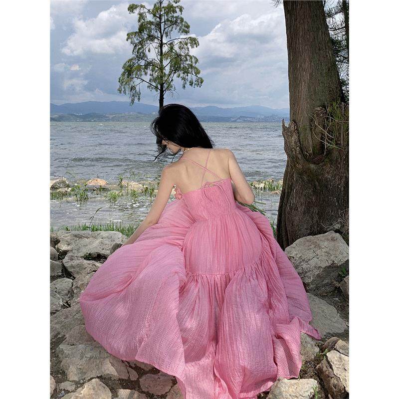 夏季纯欲性感吊带海边连衣裙无袖露背粉色收腰设计系带飘逸中长裙,女装/女士精品,真丝上装,淘宝优惠券,粉丝福利购,淘宝优惠卷